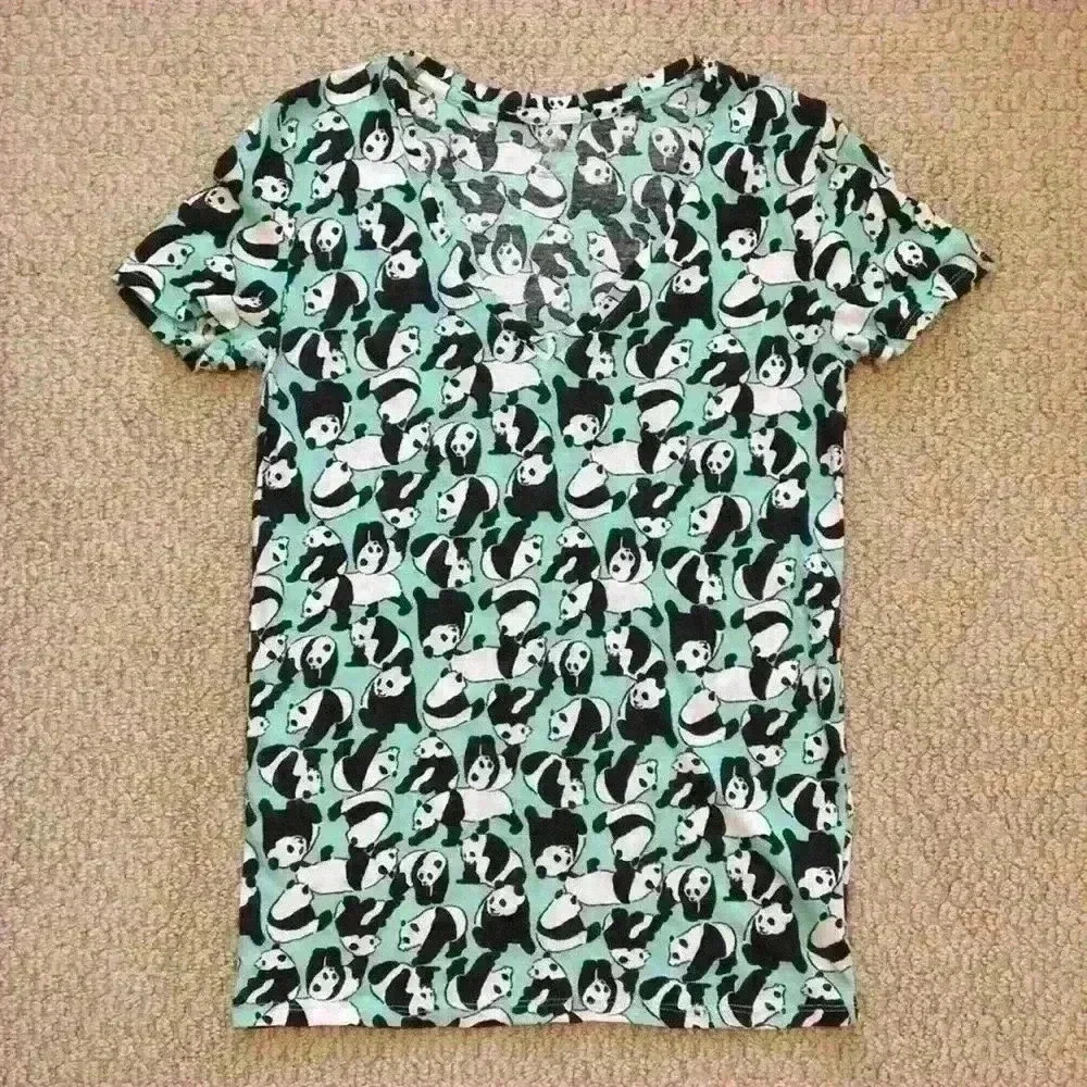 Urban Outfitters vneck tee